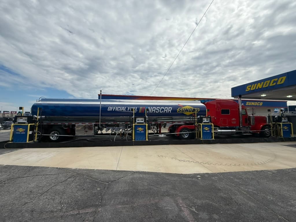 Kaufman Transportation - Fleet image