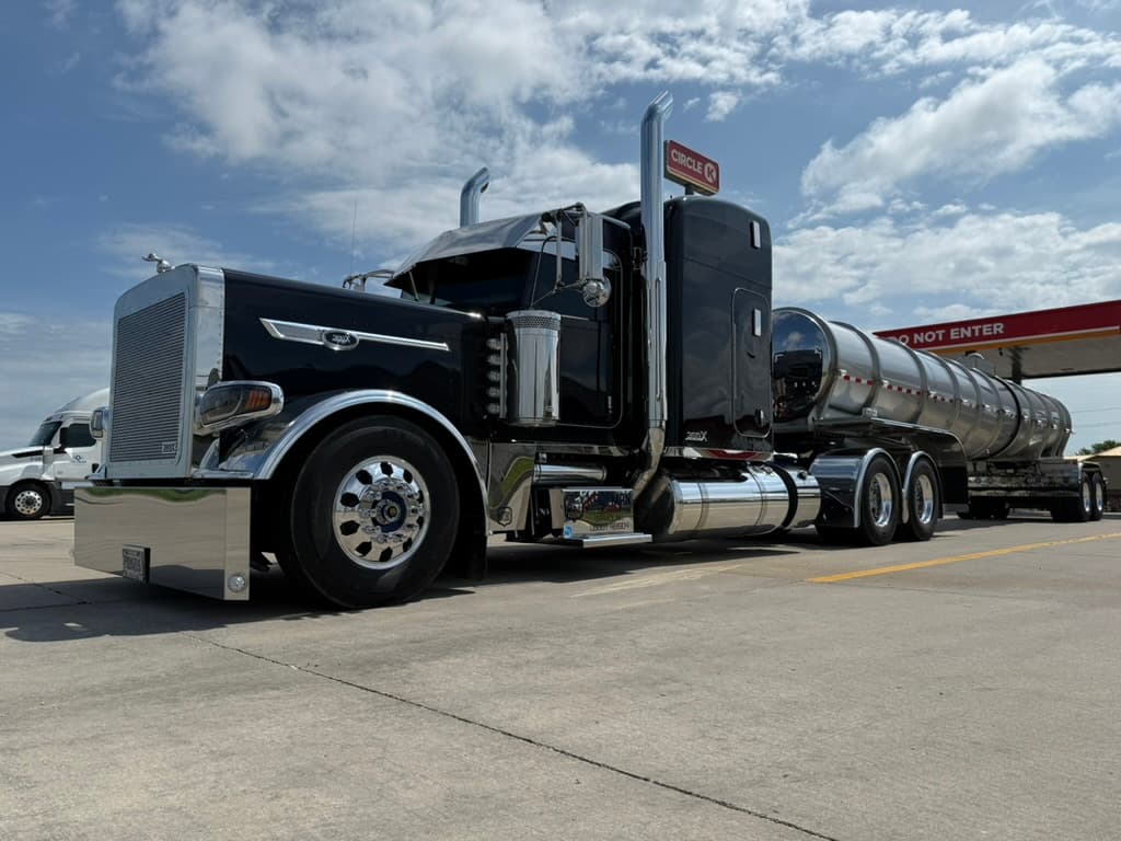 KTS Logistics - Fleet image